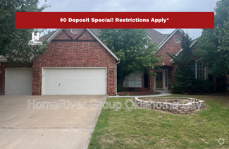 Building Photo - 2824 N Ashecroft Dr