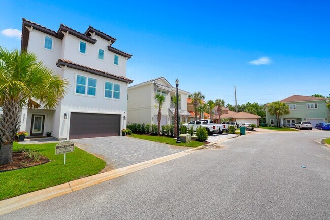 Foto del edificio - 4736 Amhurst Cir