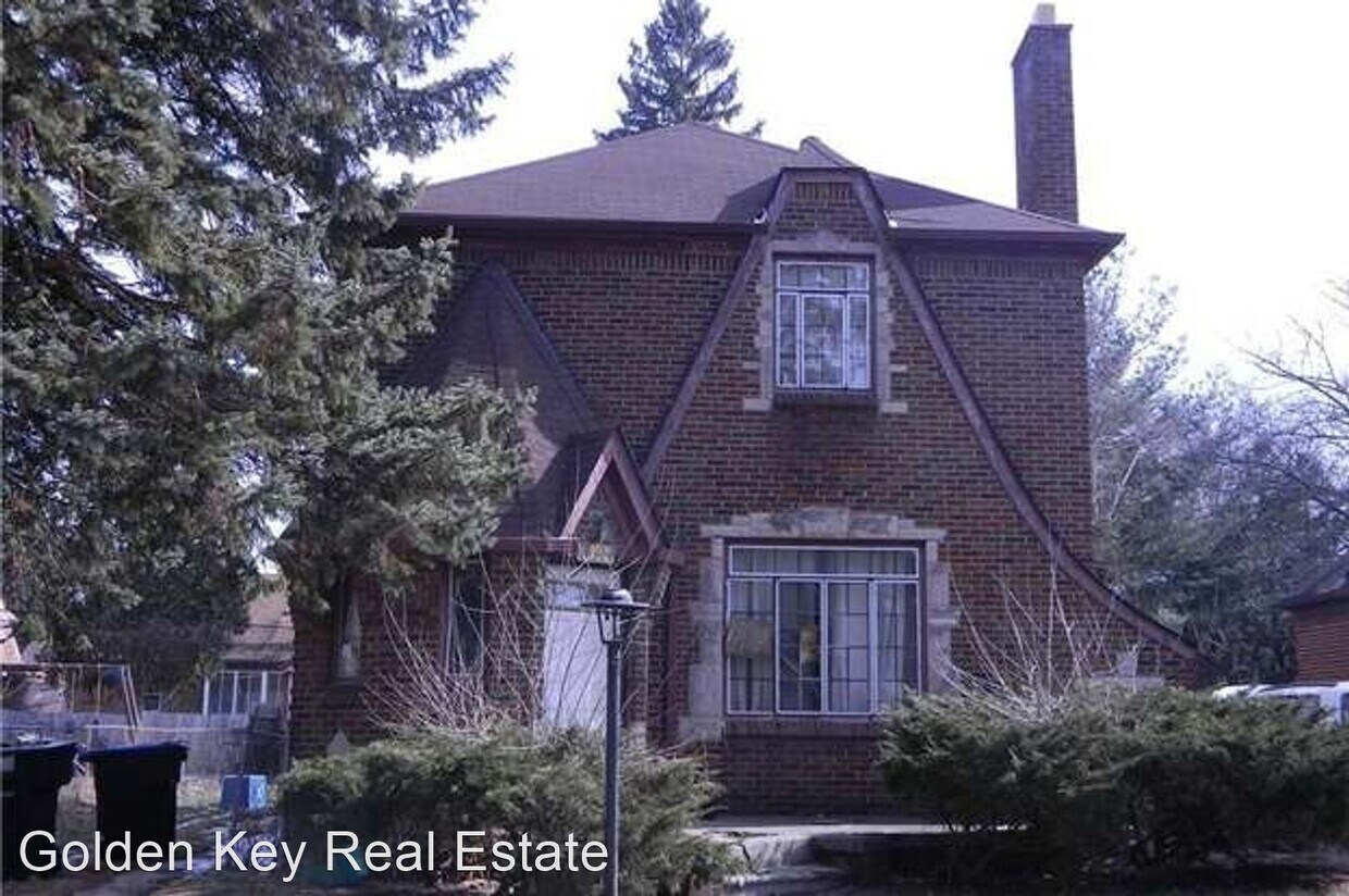 Primary Photo - 3 br, 1 bath House - 16544 Pierson St