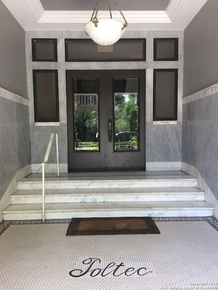 Building Photo - 110 Auditorium Cir