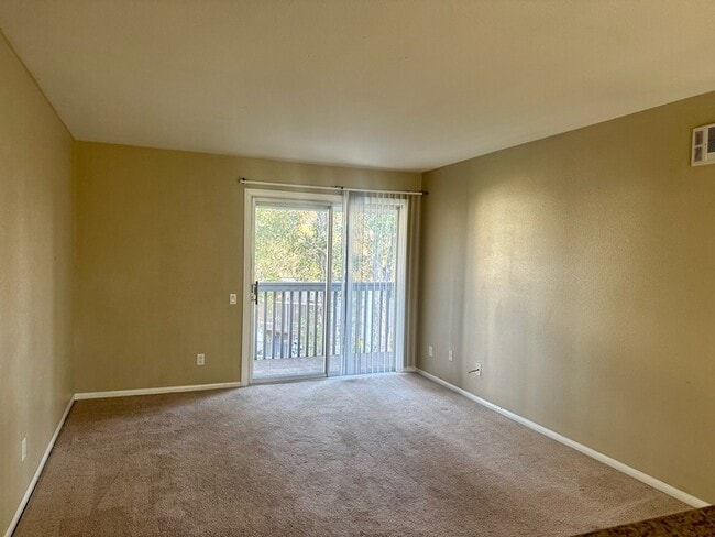 Building Photo - 6333 College Grove Way