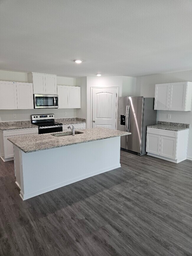 Foto del edificio - 35434 Grovemont Dr