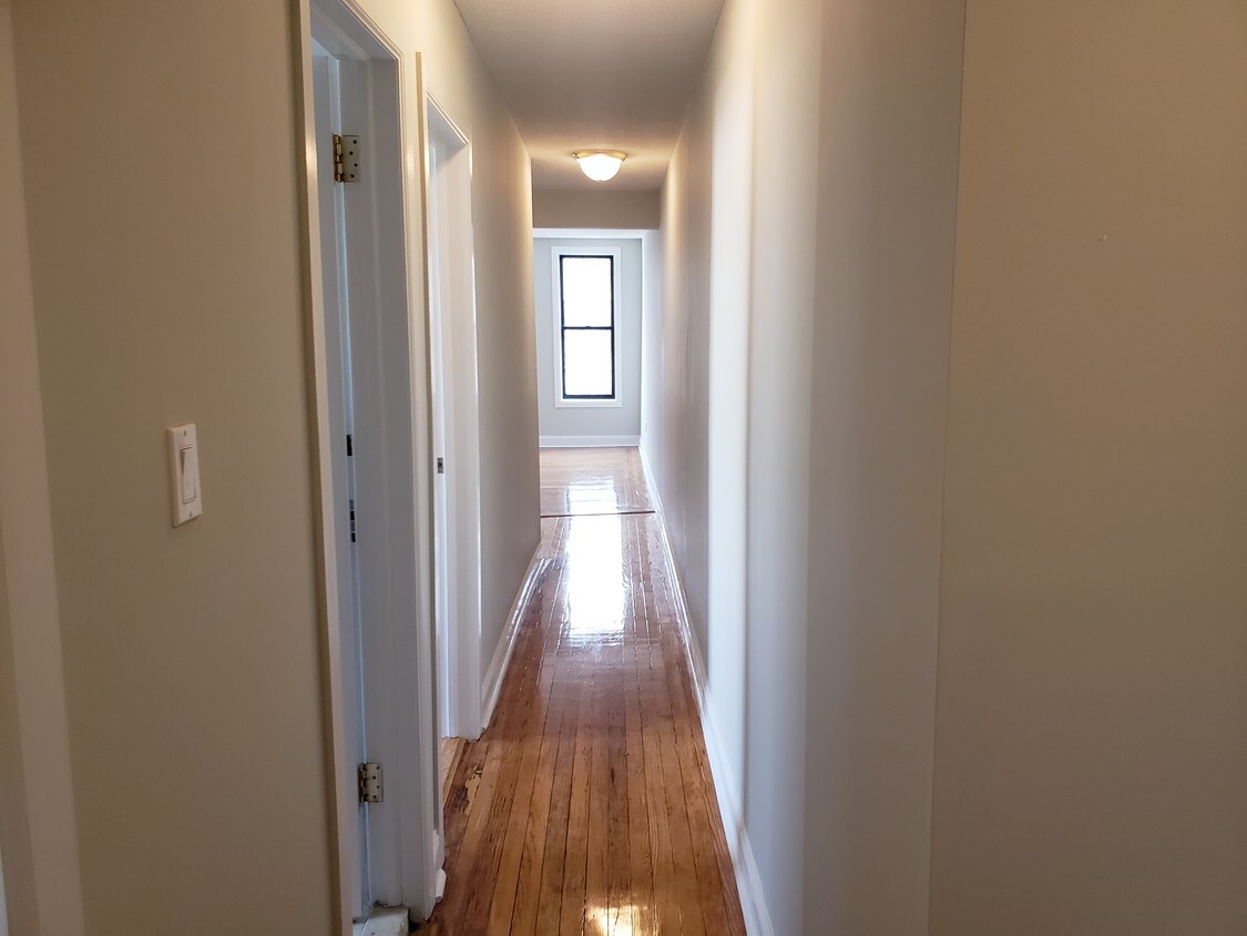 Foto principal - 232 Sherman Ave