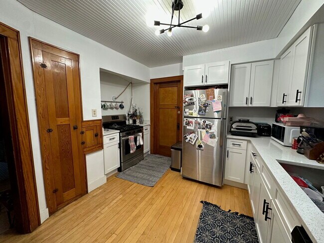 Foto del edificio - 3270 S Springfield Ave