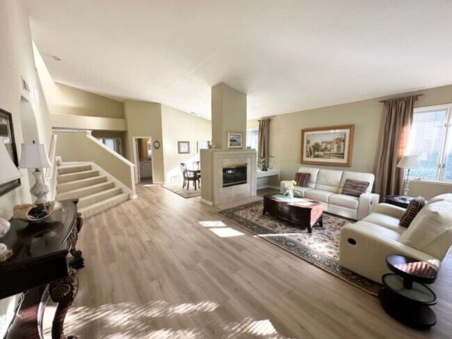 Foto del edificio - Pleasanton Golden Eagle 4 bedroom, 3 bath