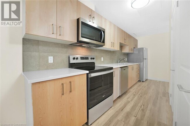 Building Photo - 301 Westmount Rd W