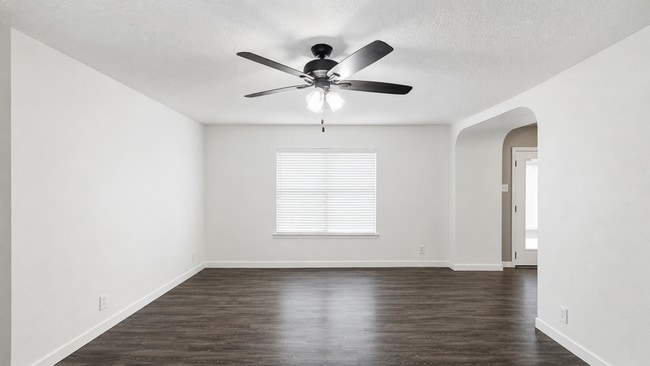 Foto del edificio - Move In Ready! Hunters Chase 3 Bedroom
