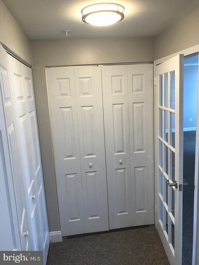 Foto del edificio - 28 Allegheny Ave