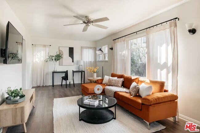 Foto del edificio - 428 N Alta Vista Blvd