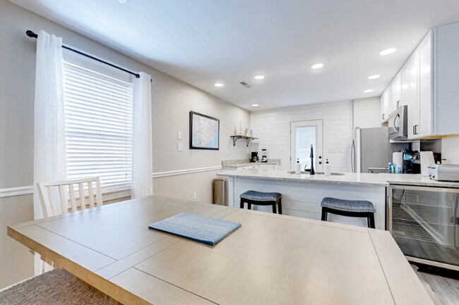 Foto del edificio - 318 31st Ave N