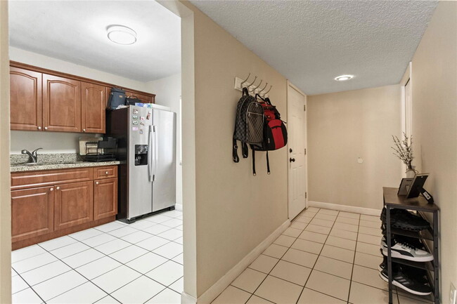 Building Photo - 16211 Saddle Club Rd