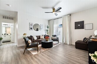 Building Photo - 2900 Sunridge Heights Pkwy