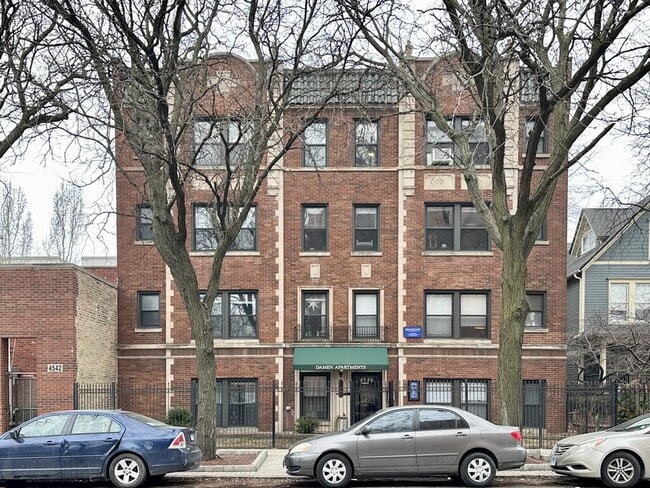 Building Photo - 4551 N Damen Ave