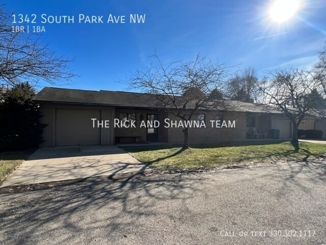 Primary Photo - Stunning one bedroom townhouse for rent wi...