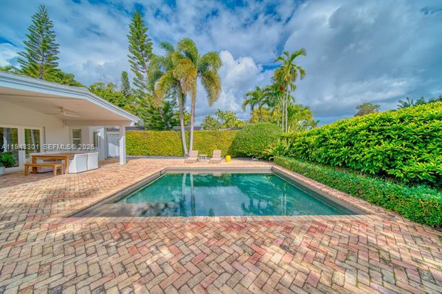 Foto del edificio - 7621 SW 65th Pl