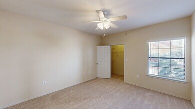 Interior Photo - Lakeline Villas