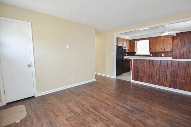 Foto del edificio - Pet Friendly Three Bedroom!
