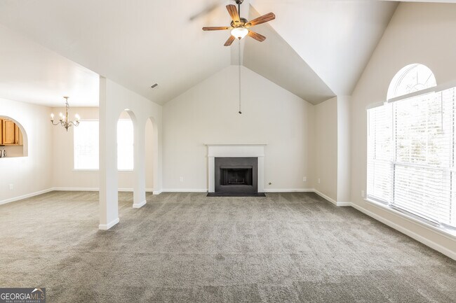 Building Photo - 2804 Crest Ridge Way SW