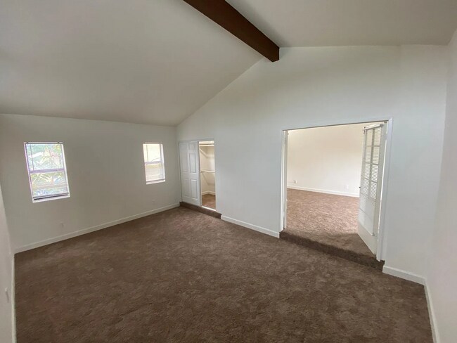 Foto del edificio - 3106 E 15th St