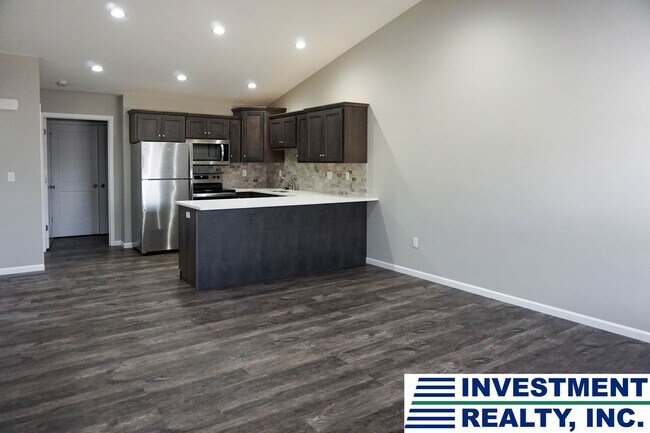 Building Photo - 1500 St Marias St