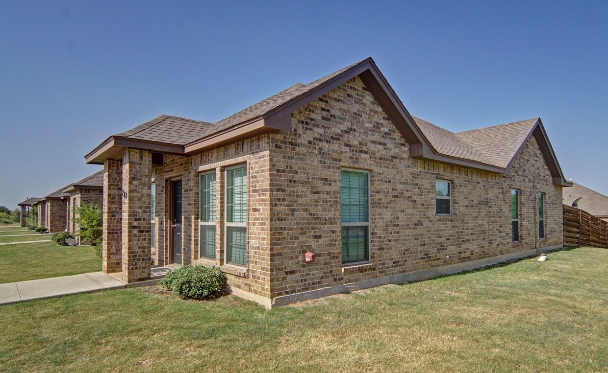 1097 Grindstone Rd, Weatherford, TX 76087 House Rental in Weatherford