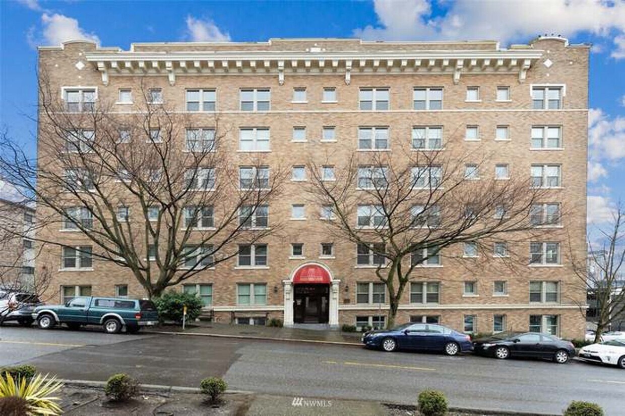 Primary Photo - Great Capitol Hill 2 Bedroom, 1 Bath Condo...