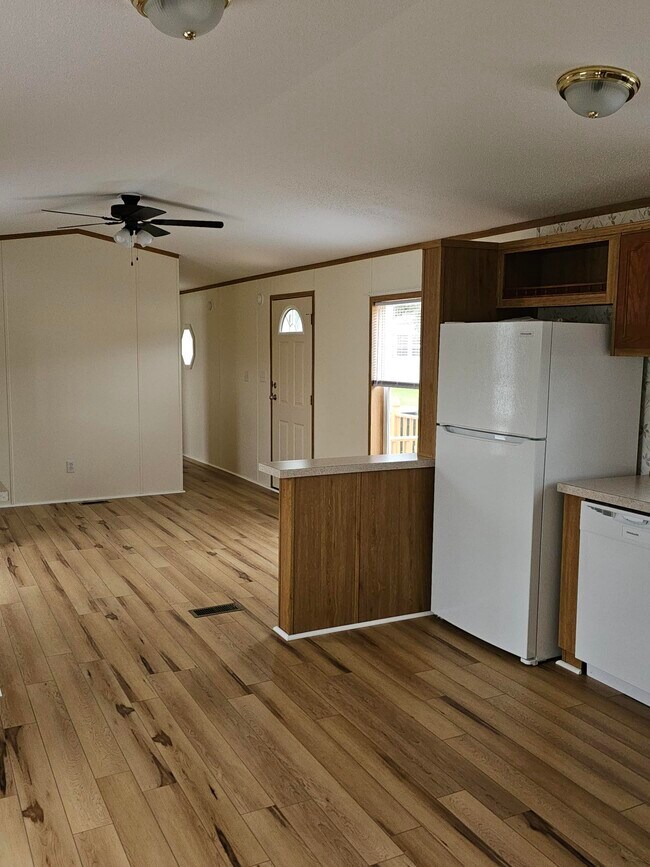 Building Photo - 21 Sunnyfield Dr