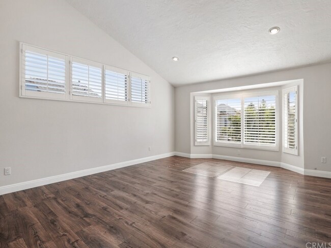 Foto del edificio - 5323 Coldwater Canyon Ave