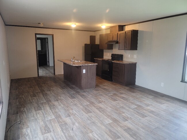 Building Photo - 2934 S 300 W