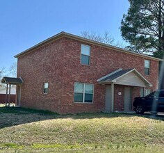 Building Photo - 1601 E B St