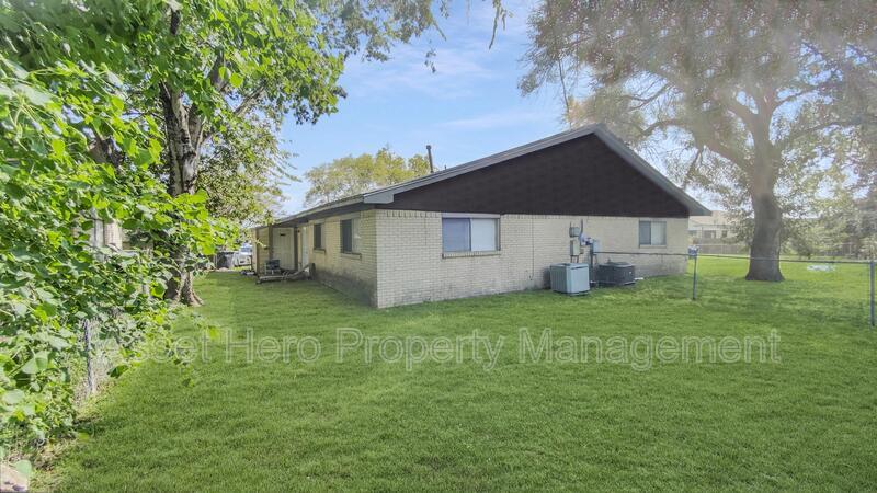 Building Photo - 205 Bucknell Ct