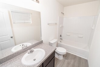 Building Photo - 6007 Durango Mist Ln