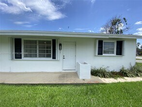 Building Photo - 25421 SW 107th Ct