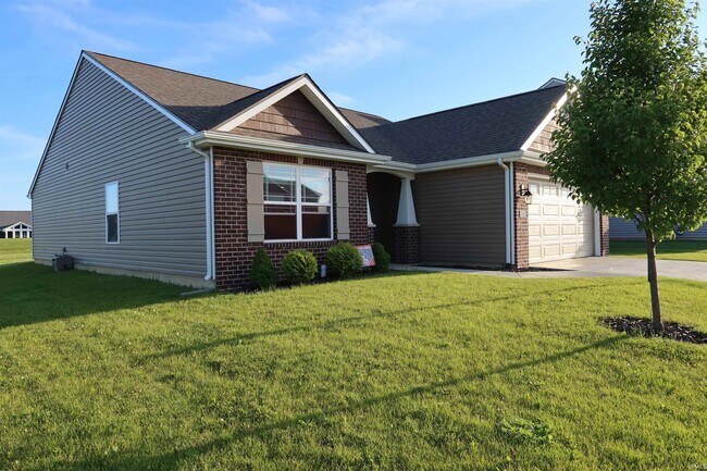 Foto del edificio - 13575 Crescent Ridge Dr