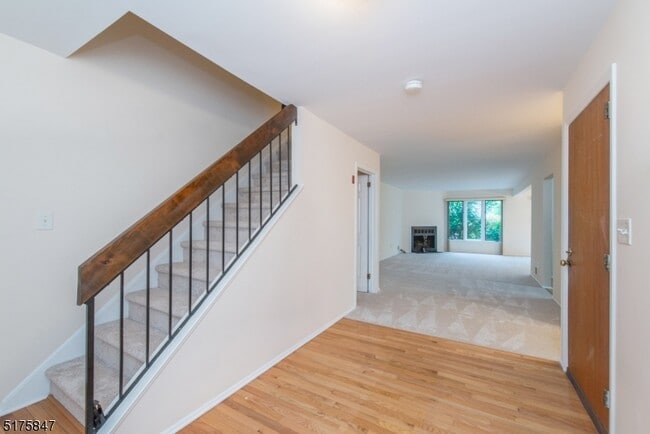 Building Photo - 71 Patriots Rd