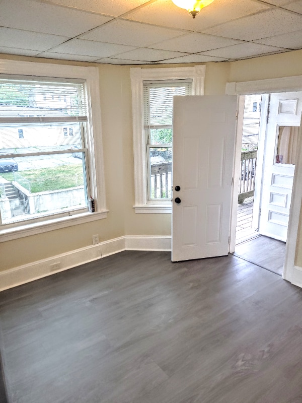 Building Photo - 511 Elm St