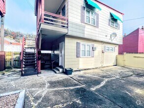 Building Photo - 921 Moneta Wy