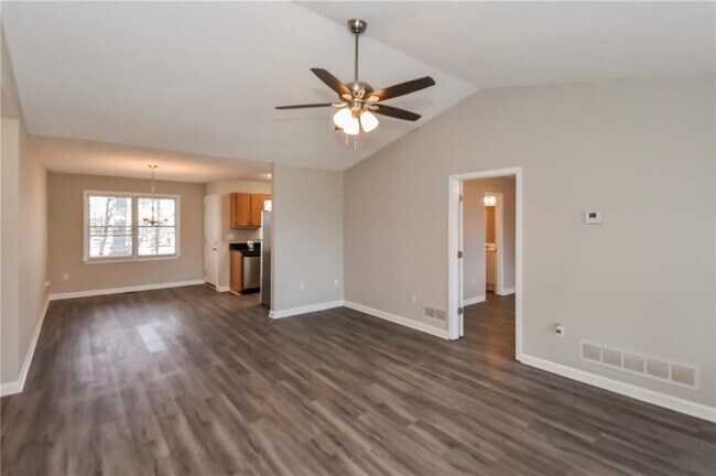 Building Photo - 312 Wesley Mill Ln