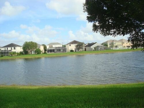 Foto del edificio - 231 Kensington Way