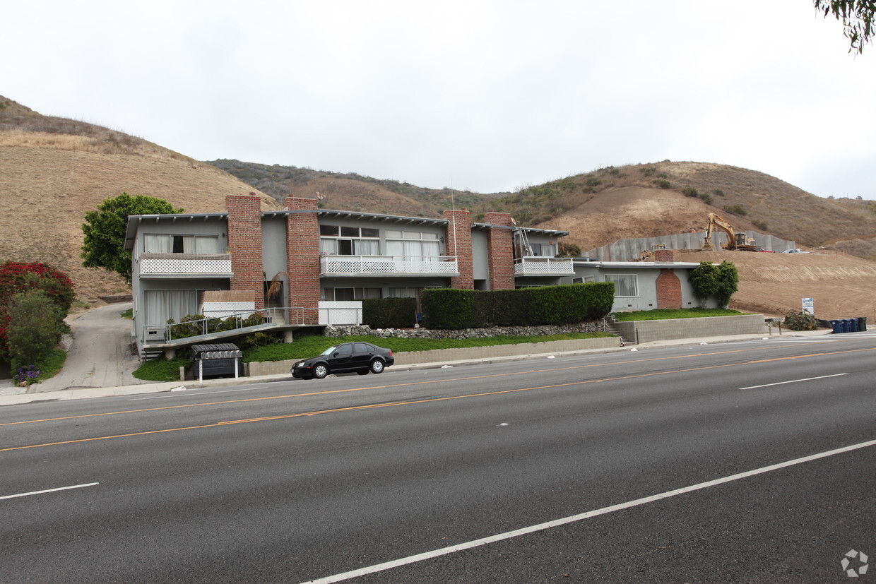 Building Photo - 22455 Pacific Coast Hwy