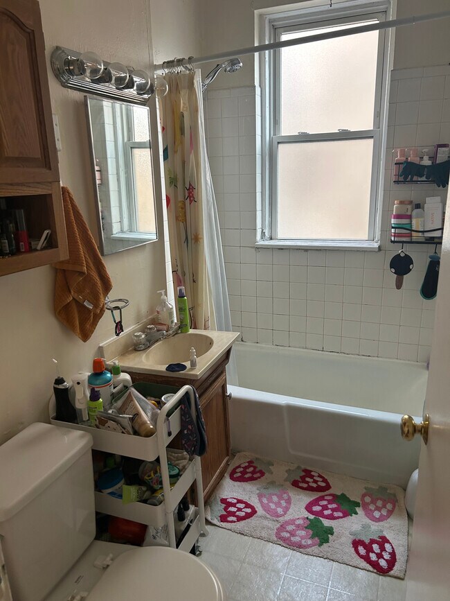 Foto del edificio - 233 Kelton St