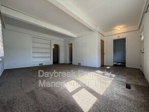 Building Photo - 1228 10th St N
