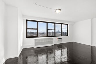 Building Photo - 500 Central Ave