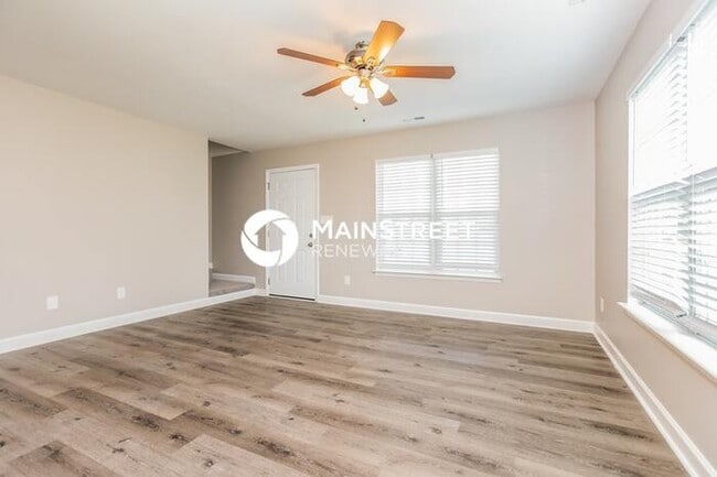 Building Photo - 4 Bedroom Pet-Friendly Home in Durham, NC ...