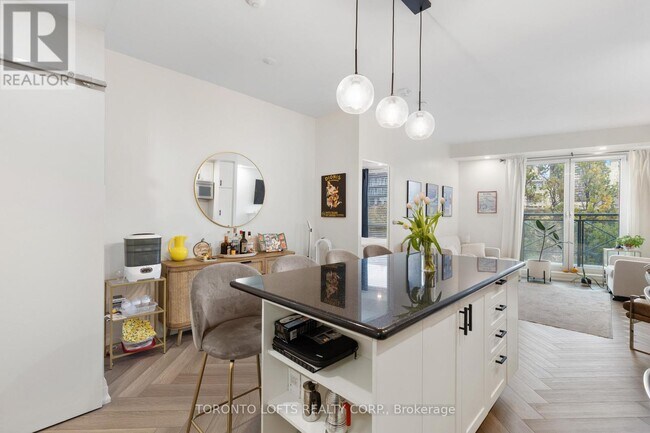 Photo du bâtiment - 20 Scrivener Square