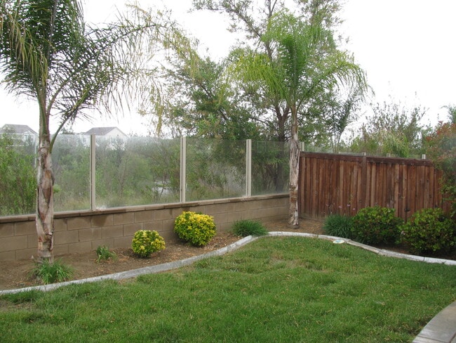Building Photo - 40352 Charlesburg Dr