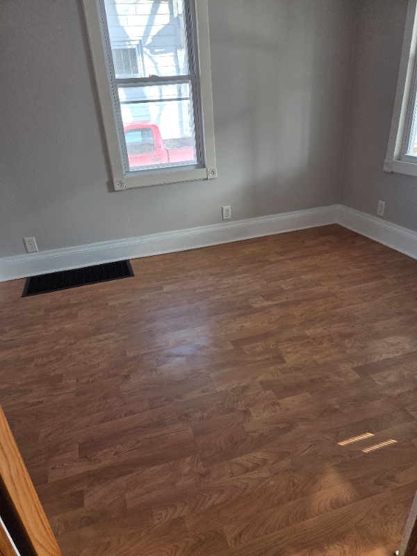 Building Photo - 2000 44th Pl