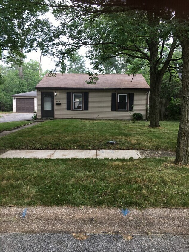 Foto principal - 1321 Dakota St