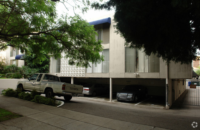 Foto del edificio - Camden Avenue