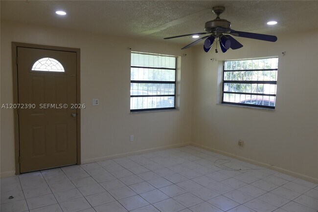 Building Photo - 8130 NW 14th Pl